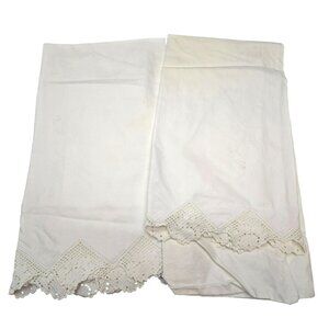 Vintage White Cotton Pillowcases With Crochet Lace Trim Set of 2 READ CM2071i